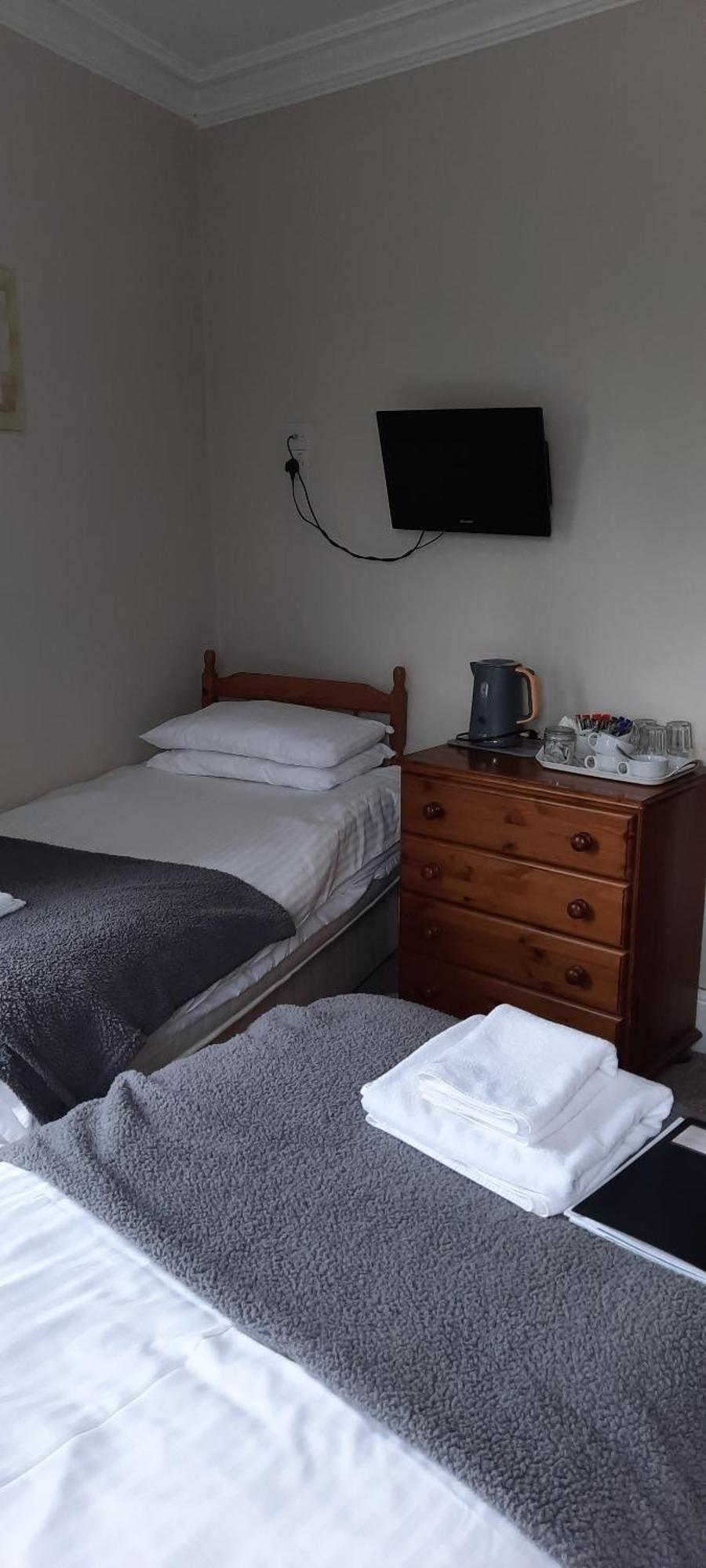 Arncliffe Arms Bed & Breakfast Glaisdale Room photo