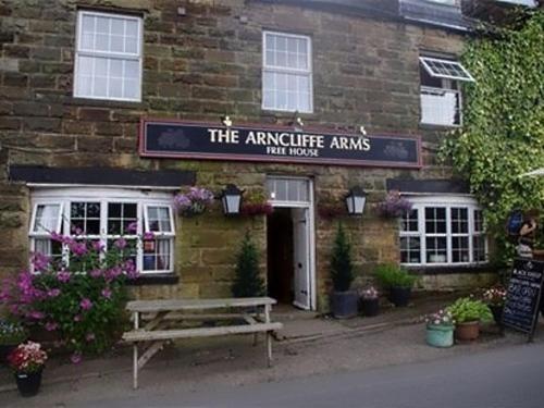 Arncliffe Arms Bed & Breakfast Glaisdale Exterior photo